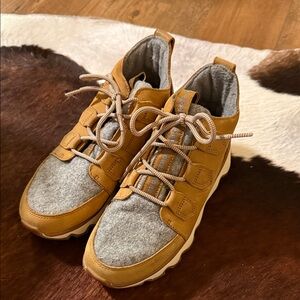 Sorel Ankle Boots in Tan and Gray